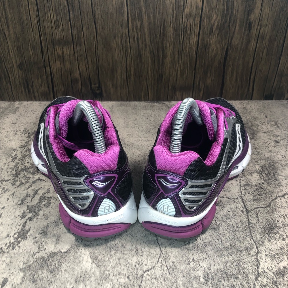 Women’s Saucony Triumph 11 Running Shoes - Picture 4 of 7
